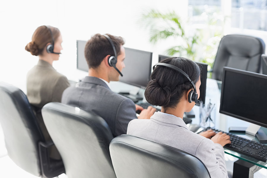 Call center answering service team
